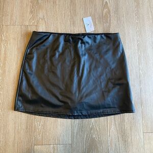 Windsor Black Faux Leather Mini Skort
